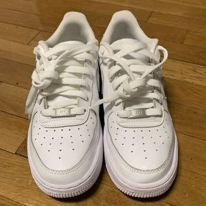 Nike AF1 US size 6.5Y